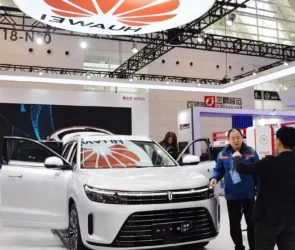 تصادف مرگبار خودرو هوآوی در چین، باعث نگرانی مردم این کشور شده است