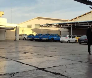 تولید خودرو در فروردین 1403 کاهشی شد؛ بازار همچنان تشنه باقی ماند