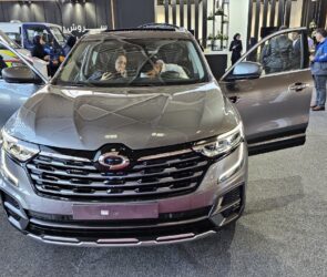 5200 خودرو وارداتی به زودی از گمرک ترخیص خواهند شد