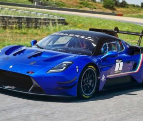 نسخه اسپرت‌تری از مازراتی MC20‌ تا چند روز دیگر معرفی می‌شود