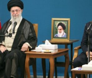 رهبر انقلاب: آقای رئیس جمهور برای انتخاب وزیران با من مشورت کردند