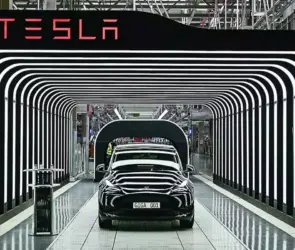 از تسلا به دلیل تصادف مرگبار خودرو مدل 3 با یک موتورسوار شکایت شد