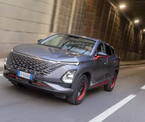 برادران تازه فونیکس FX چه خودروهایی هستند؟