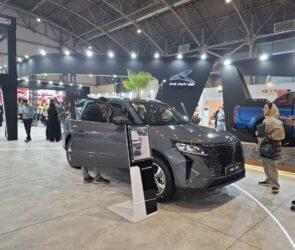 KMC SR5 و KMC CR6 در اصفهان حضور یافتند، بازگشت لیفان با کرمان‌موتور