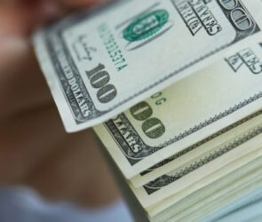 روند تامین ارز و مسائل اسنادی کالاهای اساسی مطلوب است