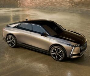 نخستین نمایش دی اس 8 انجام شد، خودرو جدید و لوکس فرانسوی‌ها