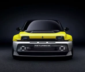 رنو ۵ توربو 3E معرفی شد، هاچ‌بک جذاب دیفرانسیل عقب با ۵۰۰ اسب بخار قدرت