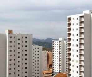 مسکن حمایتی متوقف نشده است/ دسترسی افراد کم درآمد به مسکن بسیار مشکل است