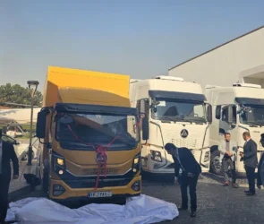 کشنده و کامیونت هرون توسط سپهرآسا دیزل رونمایی شدند