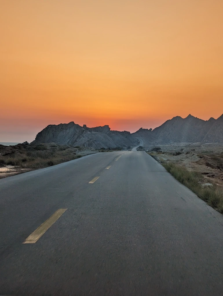 آدرس گردنه عشاق