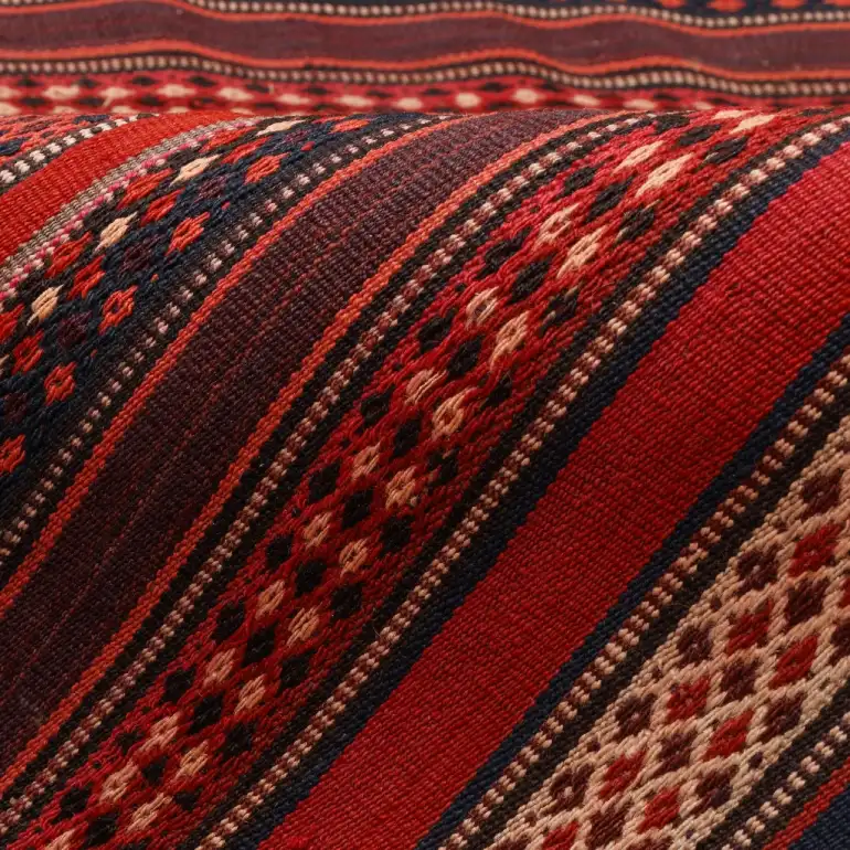 سوغات سمنان؛ از سمنان سوغاتی چی بخریم؟ 39 جاجیم