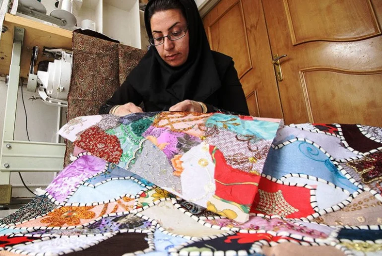 سوغات سمنان؛ از سمنان سوغاتی چی بخریم؟ 48 چهلتکهدوزی