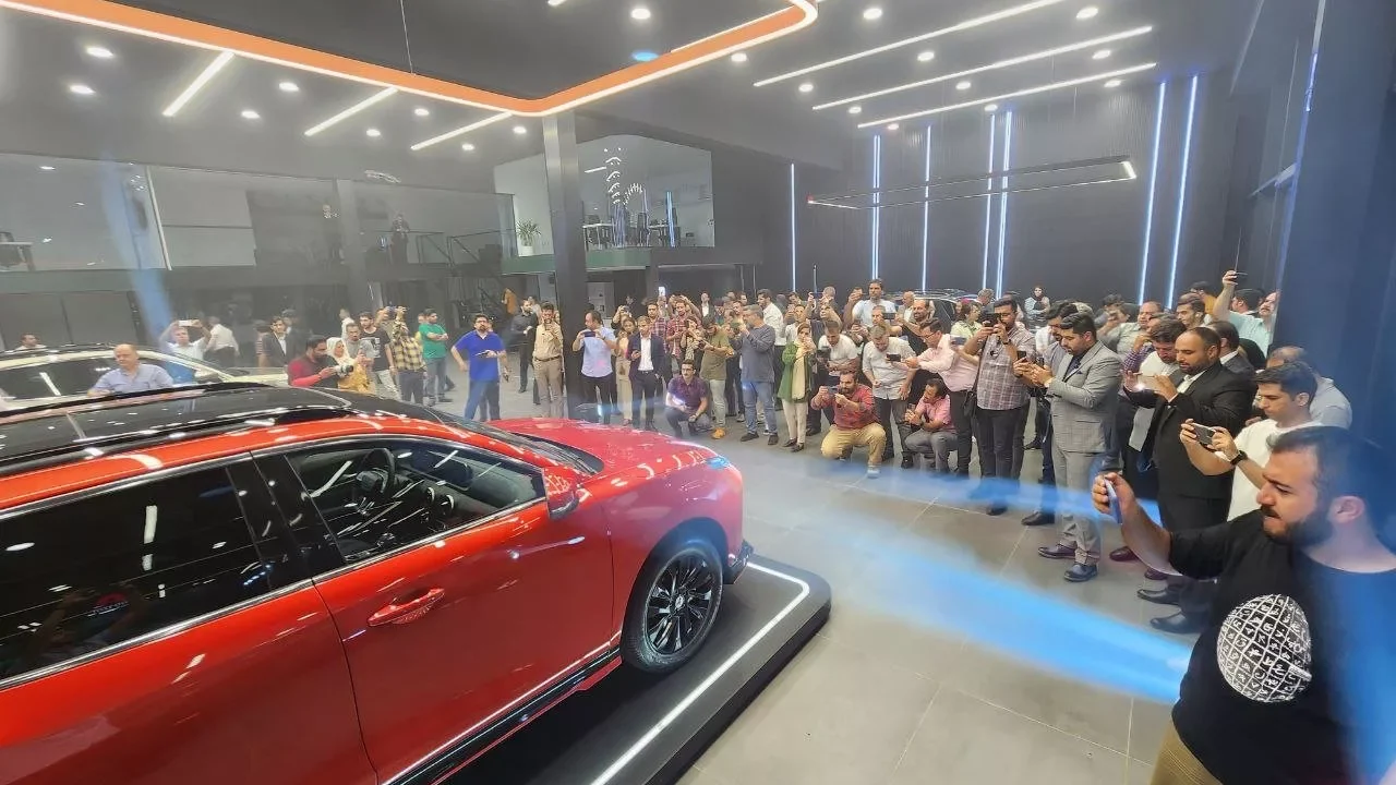 جدال خودروهای مونتاژی و وارداتی بر سر تخصیص ارز در سال آینده