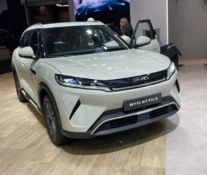 نخستین رونمایی بی وای دی اتو 2 در نمایشگاه خودرو بروکسل 2025 انجام شد