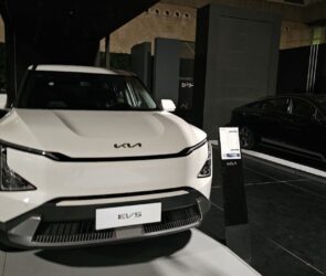 تعرفه واردات خودرو برای سال 1404 افزایش یافت، محدودیت‌های بیشتر در راه هستند