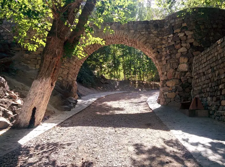 راهنمای سفر به جلفا