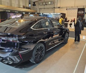 افزایش نرخ ارز حقوق گمرکی خودرو در سال ۱۴۰۴؛ گرانی مجدد خودرو در راه است؟