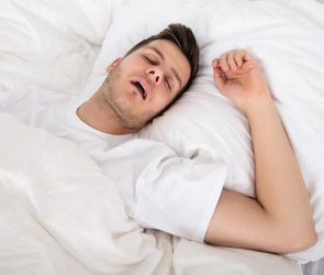 یکی از مهم‌ترین دلایل خستگی و کوفتگی/ چند راهکار ساده برای درمان خر و پف