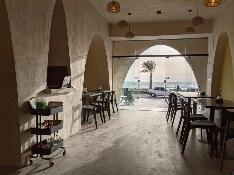 رستوران‌های معروف بندر کنگان