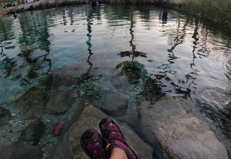  چشمه سبزپوشان 