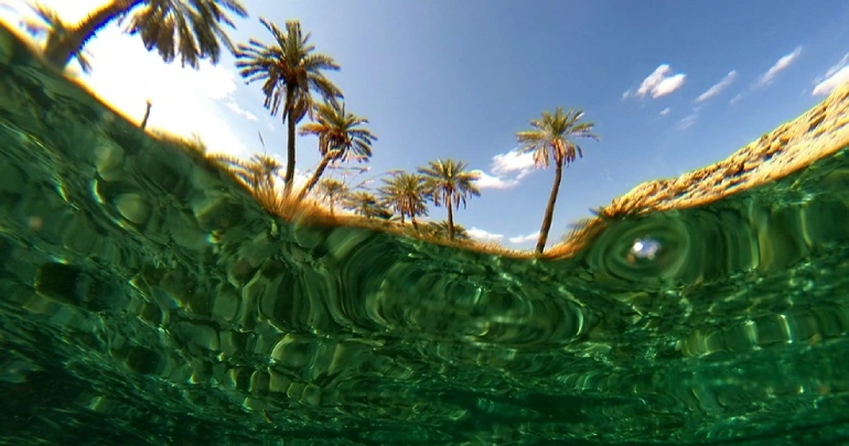 چشمه سبزپوشان کجاست؟