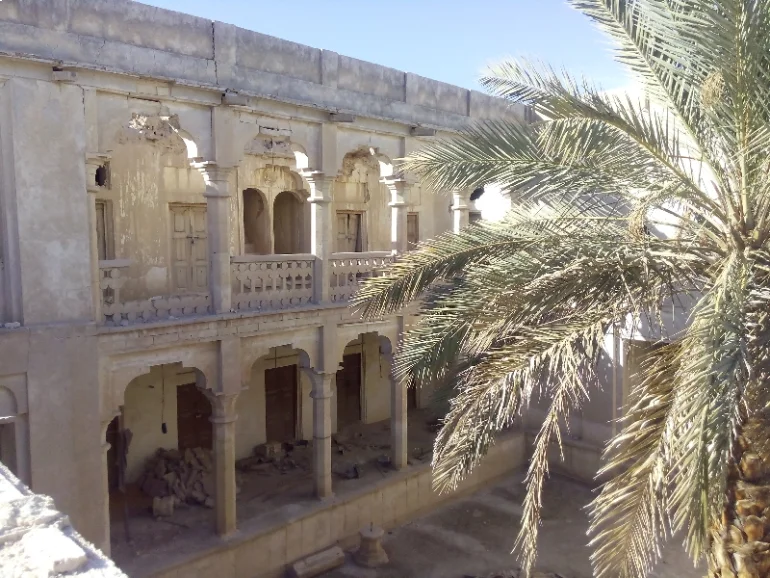 شهرستان بستک