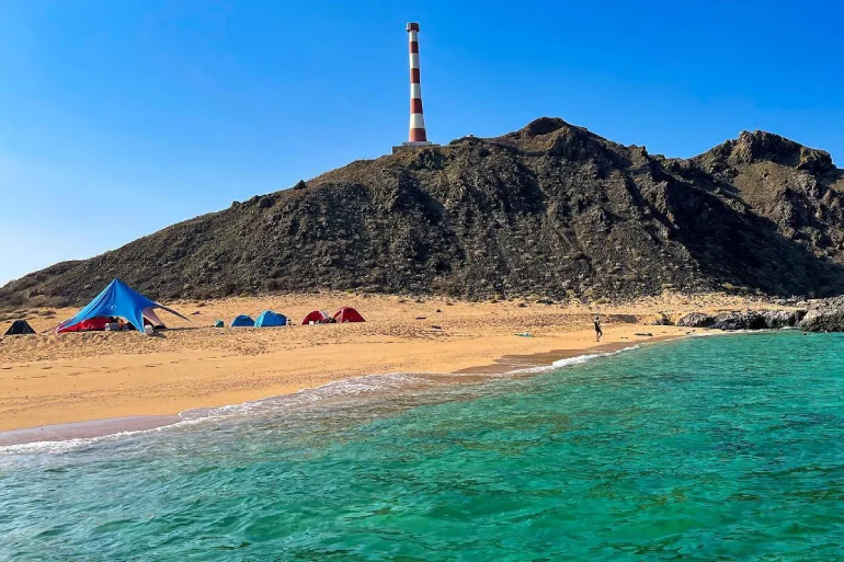 ساحل خماسی جزیره هنگام