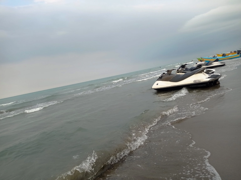 تفریحات ساحل سیسنگان 