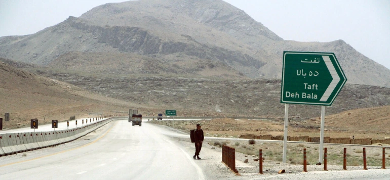 سفر زمینی به تفت