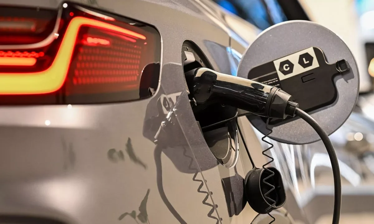 فناوری شارژ سریع خودرو BYD اکنون تنها به اندازه پرکردن باک بنزین زمان نیاز دارد