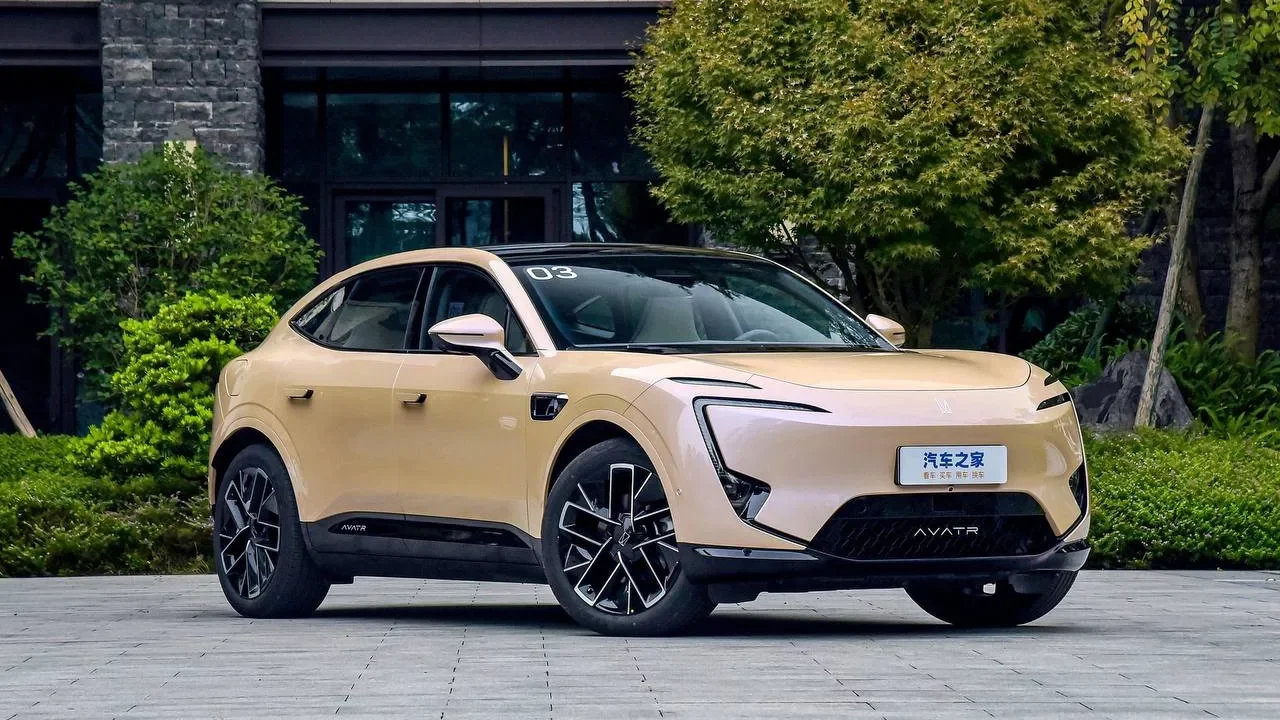 آواتر 11 به محصول جدید و وارداتی سایپا تبدیل شد