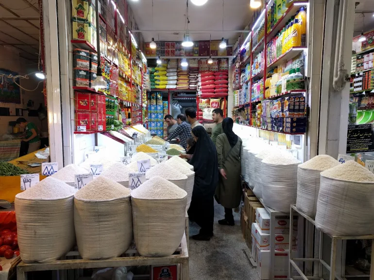 حس‌وحال بازارگردی در بازار قزوین