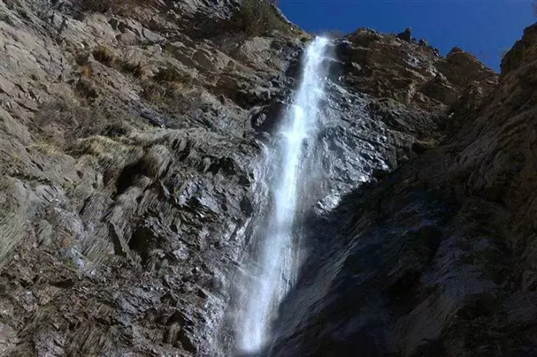 آبشار سرنکوه