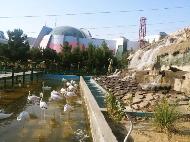 باغ پرندگان مشهد