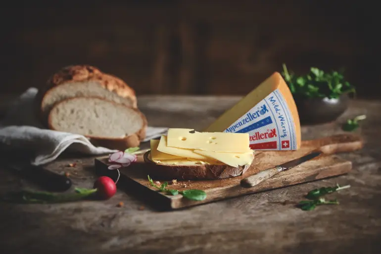 سوغات سوئیس