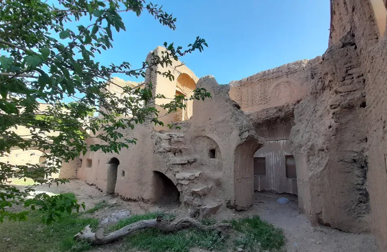 تاریخچه زرند