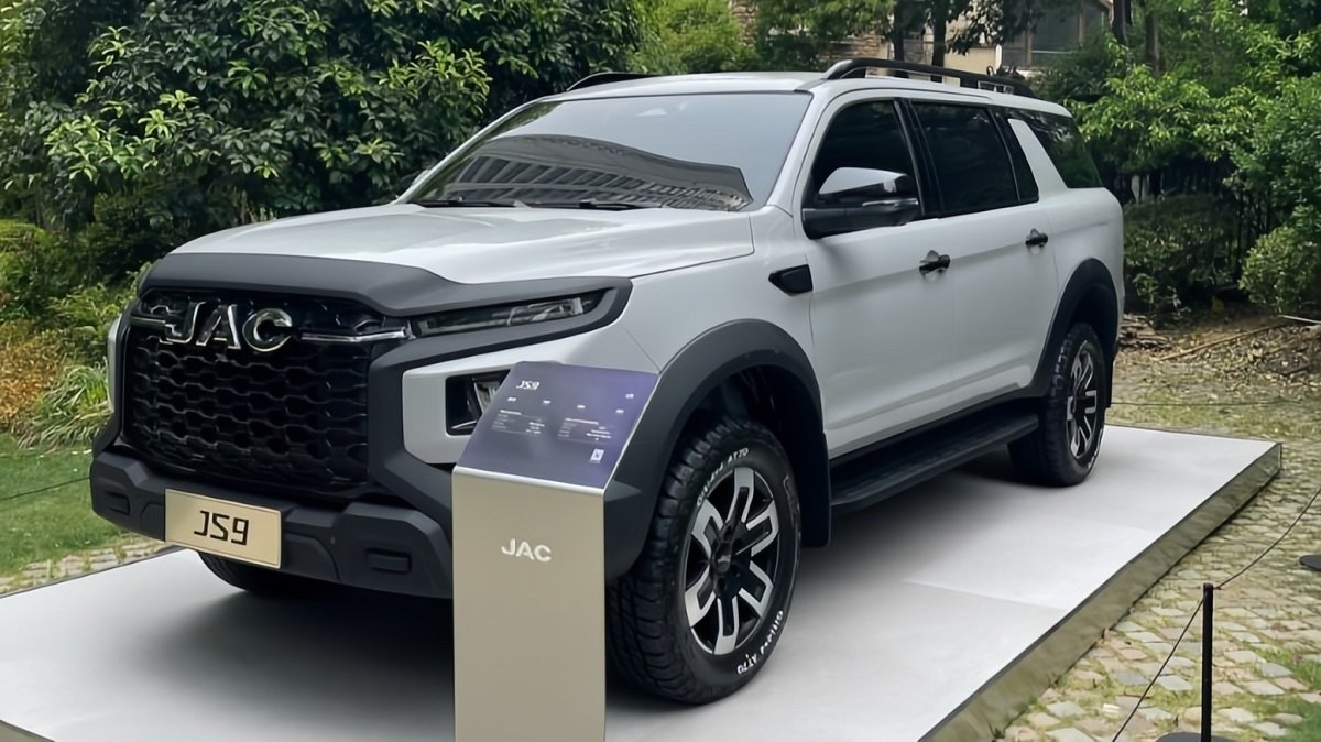 جک JS9 تا پایان سال وارد بازار روسیه می‌شود، نسخه شاسی بلند کی ام سی T9