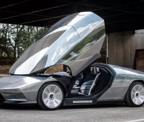 تولد دوباره کانسپت مازراتی بومرنگ با پیشرانه MC20