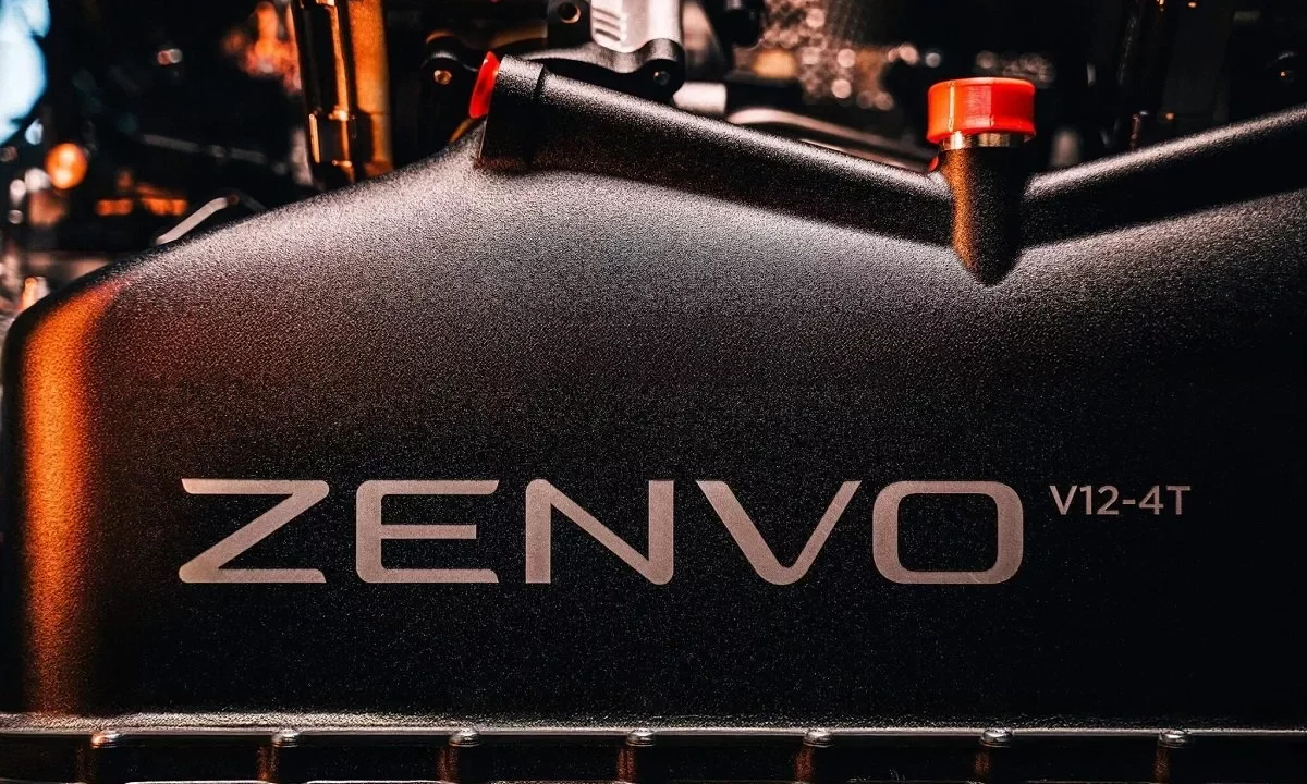 زنوو آرورا به قوی‌ترین موتور V12 جهان مجهز شده است!