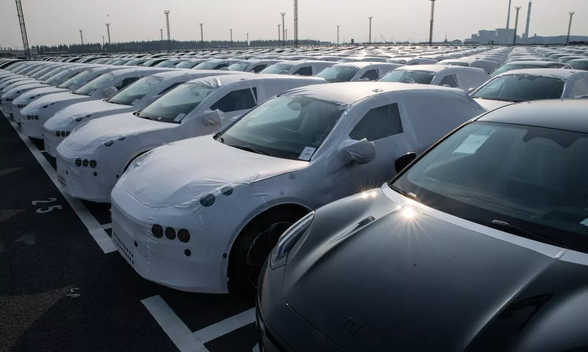 صادرات خودروهای برقی چینی به شدت کاهش یافت