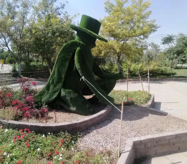 امکانات پارک ژوراسیک مشهد