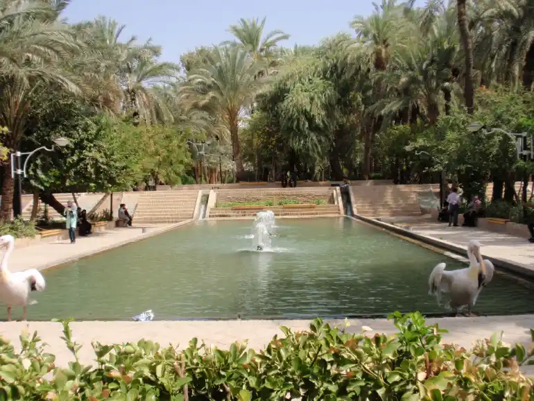 باغ گلشن طبس