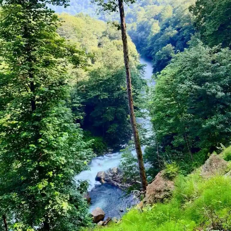 جاهای دیدنی اطراف آبشار ترز