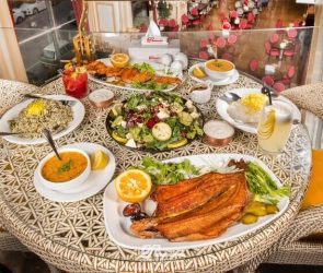 جنجال صورتحساب شام یک خانواده در تهران؛ ۱۷ میلیون ناقابل/ عکس