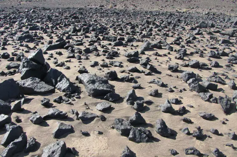 سرزمین سیاه طبس