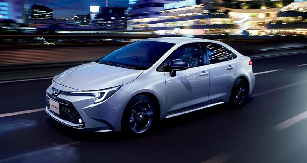 تویوتا کرولا