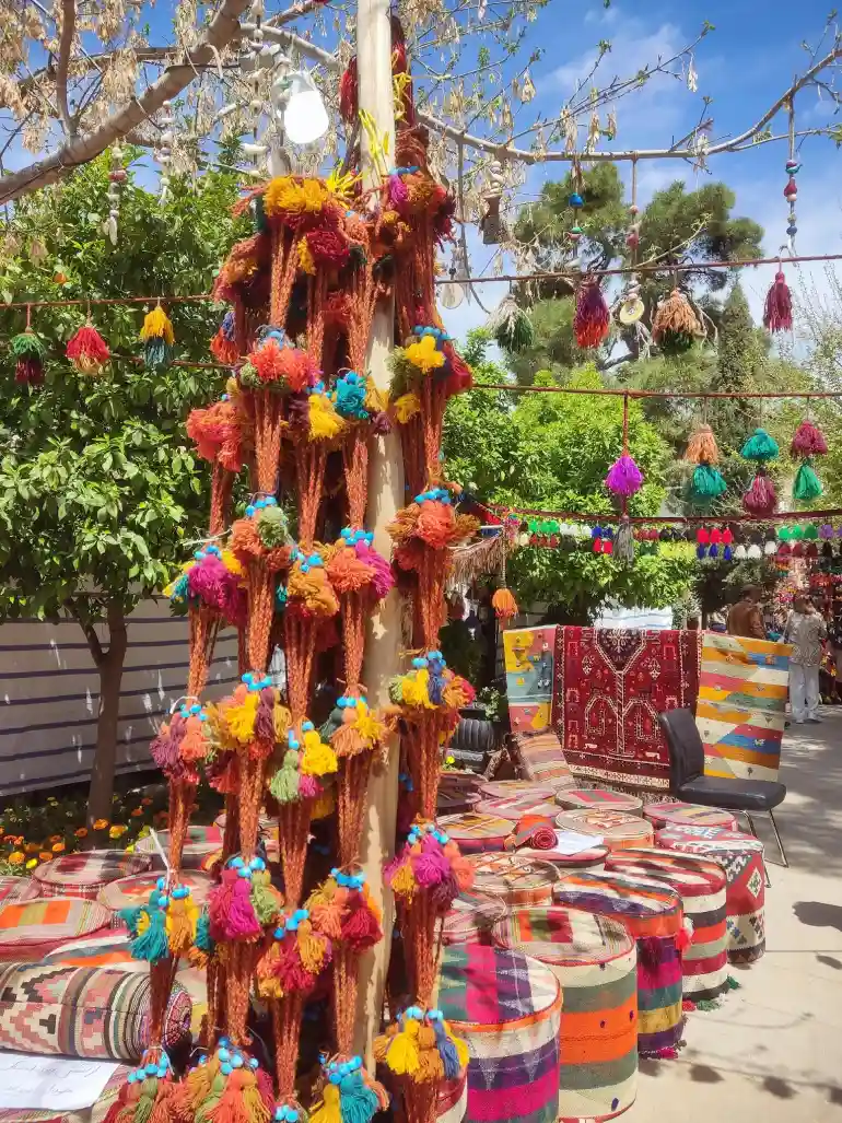 بازارگردی در سرای مشیر شیراز