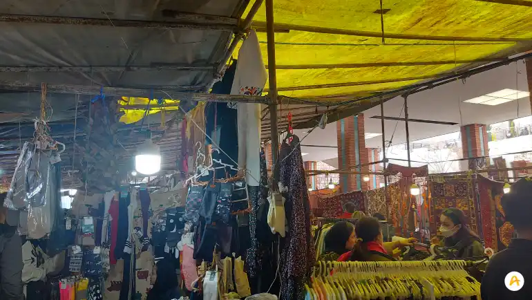 جمعه بازار پروانه