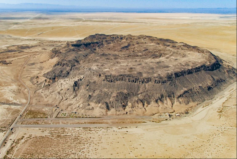 معرفی کوه خواجه