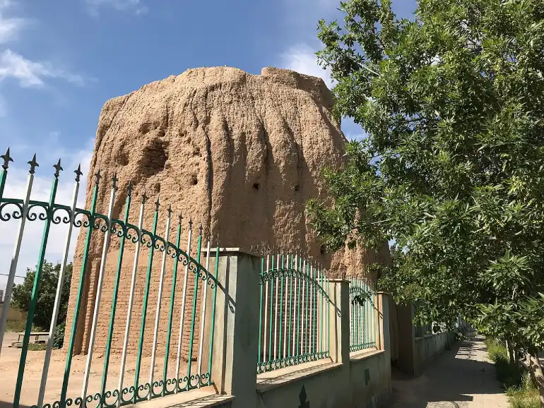 قلعه چهل دختران